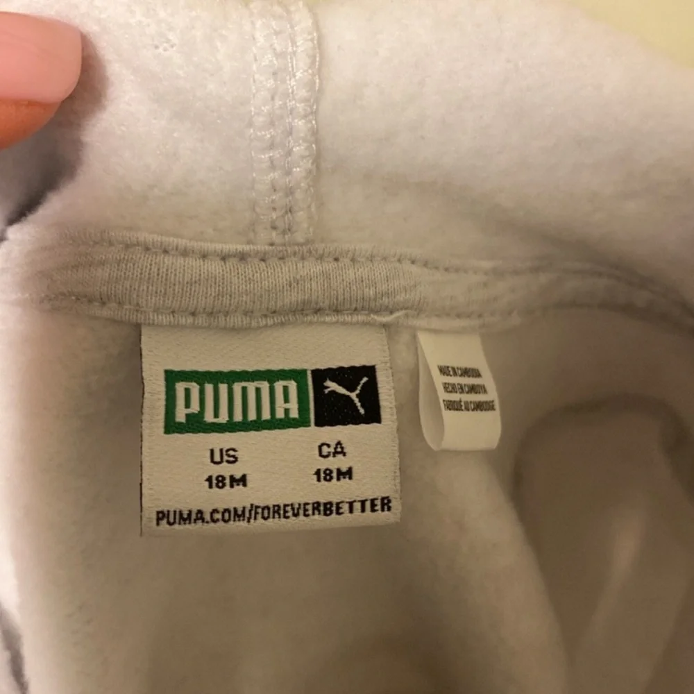 Kids puma zip up hoodie and joggers set - Picture 5 of 8